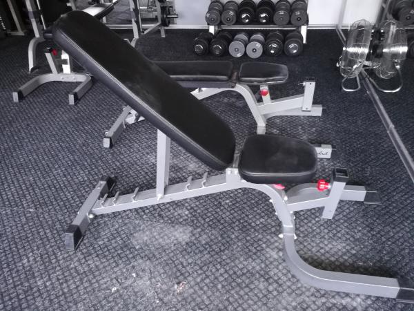Polohovatelná lavice Body-Solid