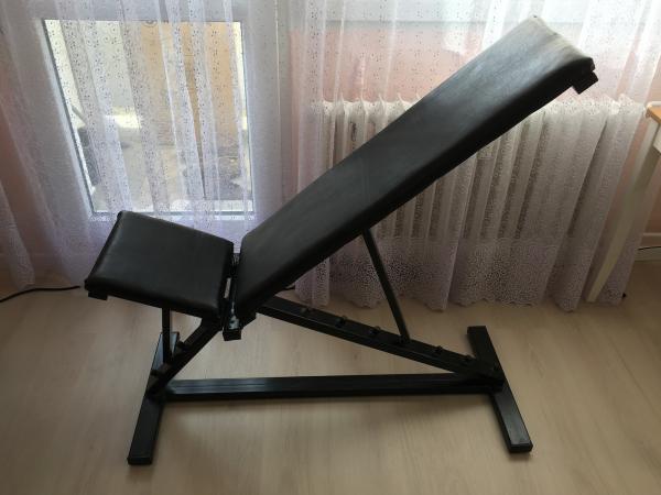 Posilovací lavice vyrobena na objednávku