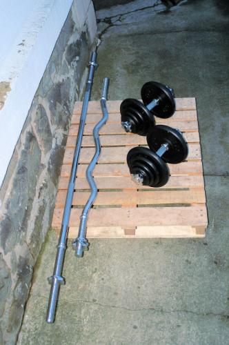 Fitness sada 80kg NOV za 5490,-