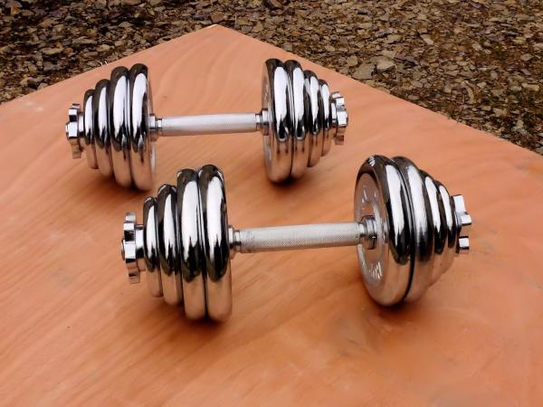 Nakládací činky 2x16kg za 2190,- CHROM