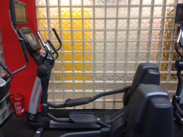 Life Fitness Crosstrainer 95x Elevation