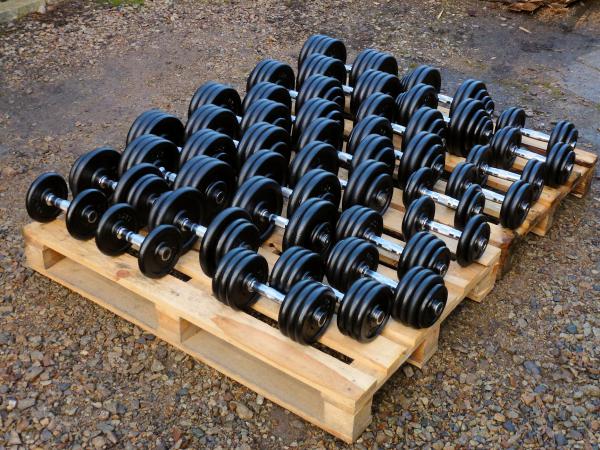 SADA činek jednoruček 5-40kg (celkem 675kg)
