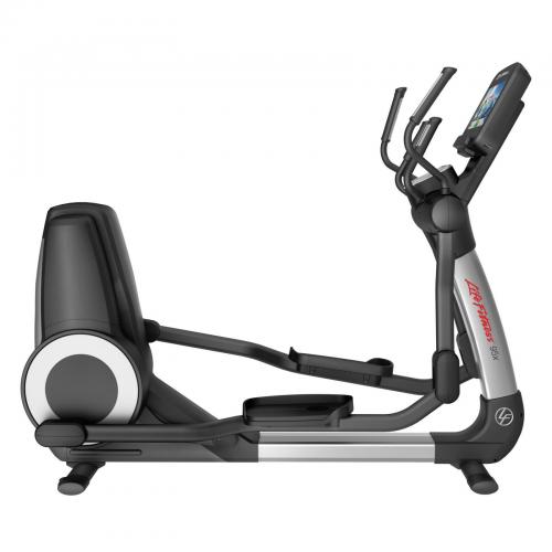 Life Fitness 95X Discover SE crosstrenažer profesional