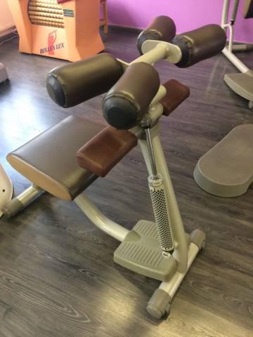 Technogym Easy Line - 9 stroj pro kruhov trnink