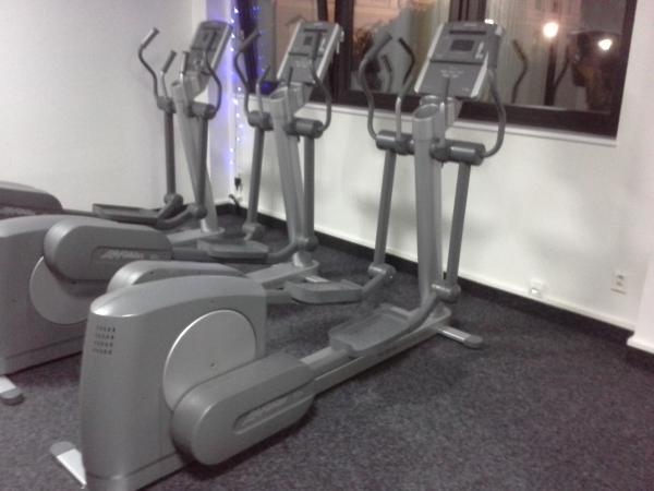 Cross trenaer Life fitness 90X