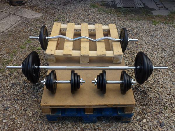 Fitness sada 157kg za 7390,-