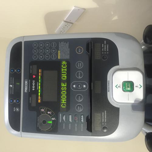 PRECOR AMT 100i Fixed Stride-kompletn repasovan