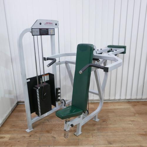 Life fitness Schoulder press