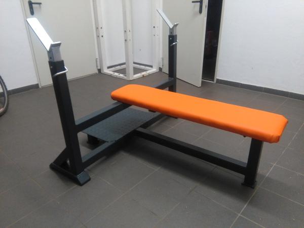 Bench press lavice rovná, nakloněná - negativně, dodatně