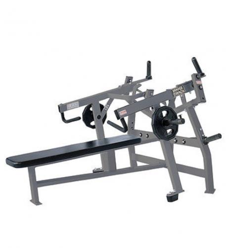 Hammer strength bench press- nov stroj