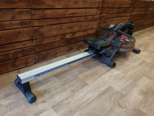 WATER ROWER