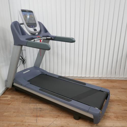 PRECOR TRM 885 znovn kusy