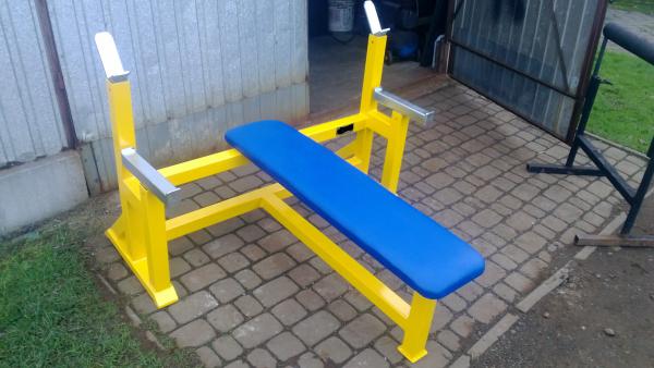 Bench press lavice rovná, nakloněná - negativně, dodatně