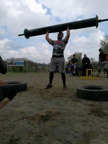 Loglift - kláda (strongman vybavení)