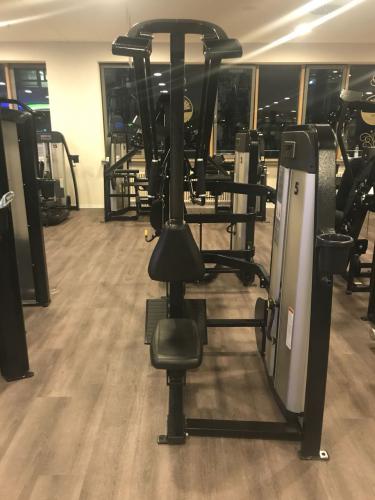 Cybex Eagle Row