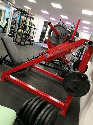 Masivn legpress do fitness/posilovny