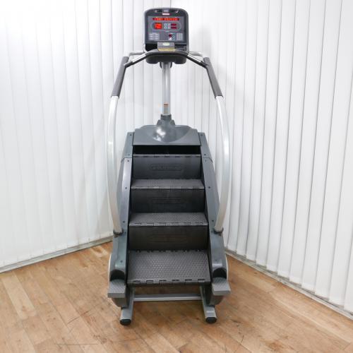 Star Trac Powermill - schodový trenažer repasovaný