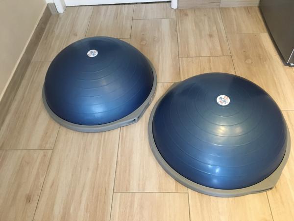 Prodm 2 kusy BOSU Profi Balance Trainer