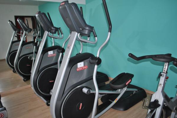 Star Trac S-TBTx Total Body Trainer