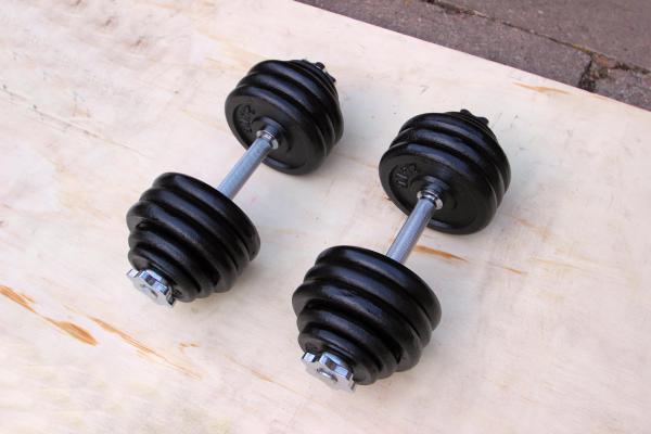 Nakládací činky 2x21kg Plzeň
