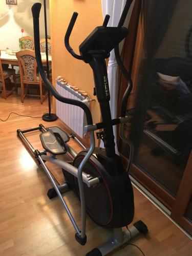 Kettler Skylon, elipticky trenazer (orbitrek)