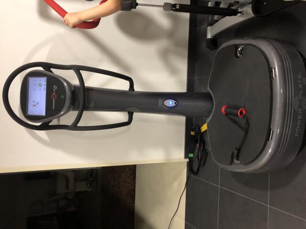 POWER PLATE PRO 7