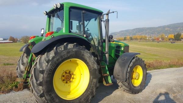 PRODEJ ZEMDLSKHO TRAKTORU John Deere 6930 (4323h, 2010)