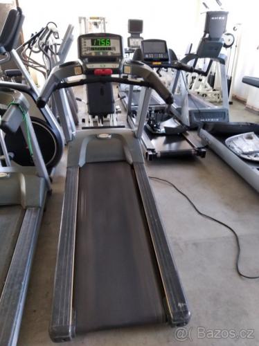 Běžecký pás Matrix Livestrong T1x - repasovaný