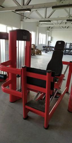 Seated Leg Press with 120 KGS Steel Weight Stack Red/Black