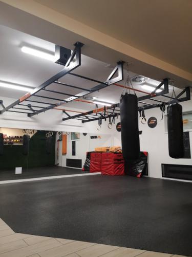 Stropn rukovac ebky - kalistenika, fitness, TRX