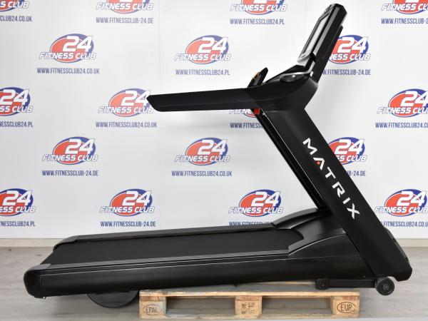Trenažéry Matrix T7xe s funkcí Virtual Active LCD