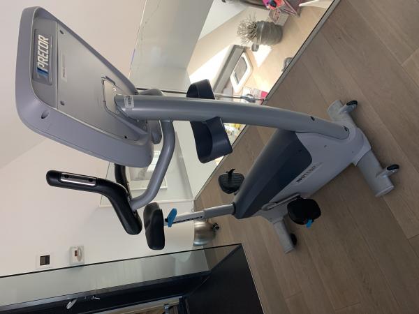 Precor bike 835