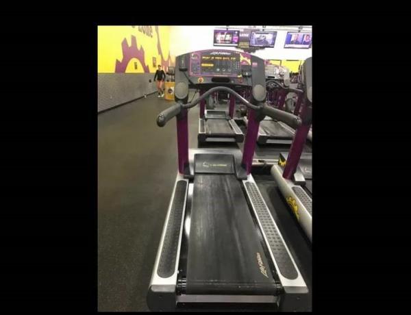 běžecké trenažéry Life Fitness 95Ti Integrity.