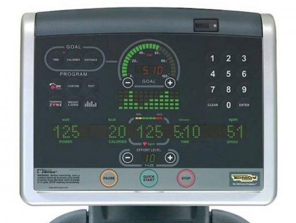 Pouit beck ps TECHNOGYM model Run Excite 700 LED