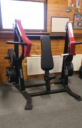 IMPULSE SL7005 Incline chest press tlaky prsa