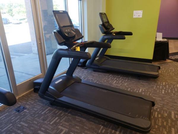 Beck ps Precor TRM781 P82