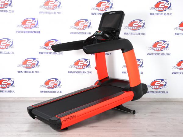 Life Fitness Discover SE - V libovolné barvě