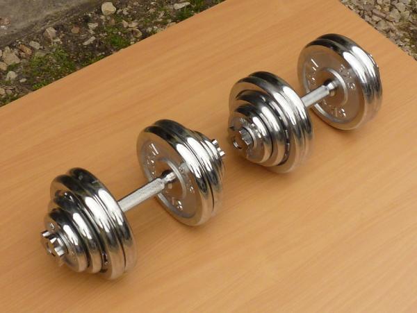 Jednoručky činky 2x30kg za 5990,- CHROM