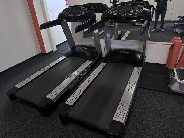 Prodám komerční běžící pás