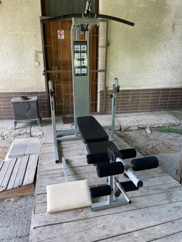 Lavice na posilování (bench) Kettler delta XL