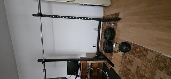 Stojan, osa, závaží, kettlebel