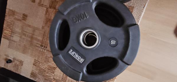 Stojan, osa, závaží, kettlebel