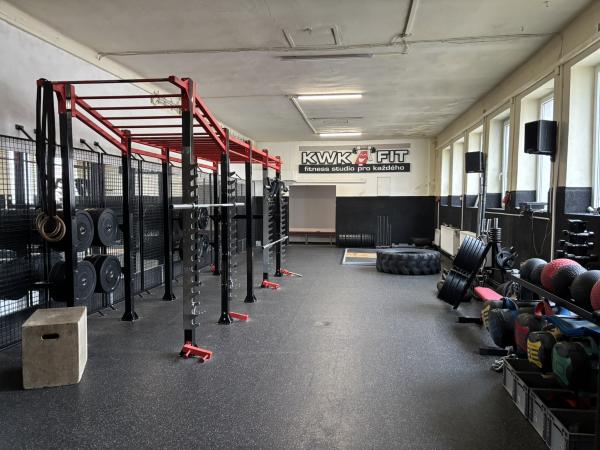 Cross v� a ostatn� strongman vybaven�