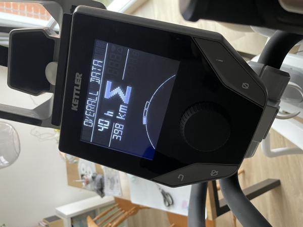 Kettler Skylon 6, elipticky trena�er v z�ruce, mo�n� dovoz