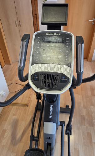 NordicTrack C7.5,eliptick� trena��r