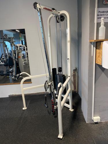 Life Fitness Cable Motion Cable Column CMCC – multifunkční věž