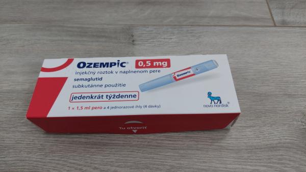 @}Ahoj zákazníci. máme k dispozici 1